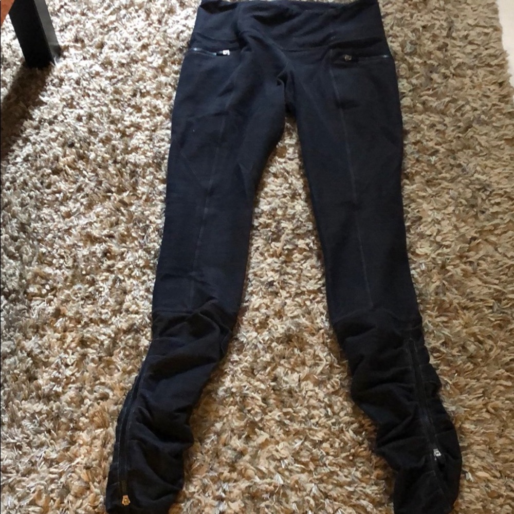 RE-Posh — Lululemon pants